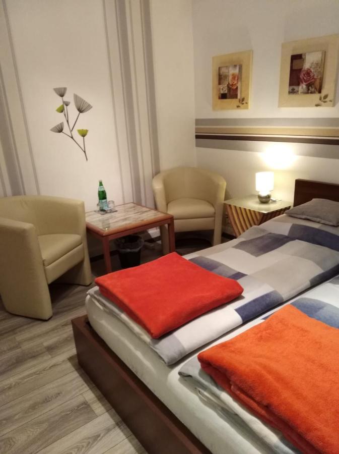 Hotel Garni "Adria" Windhagen Luaran gambar