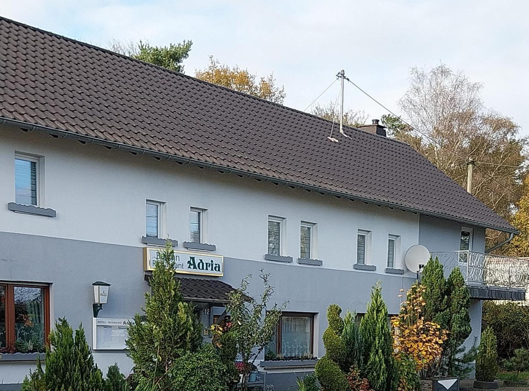 Hotel Garni "Adria" Windhagen Luaran gambar