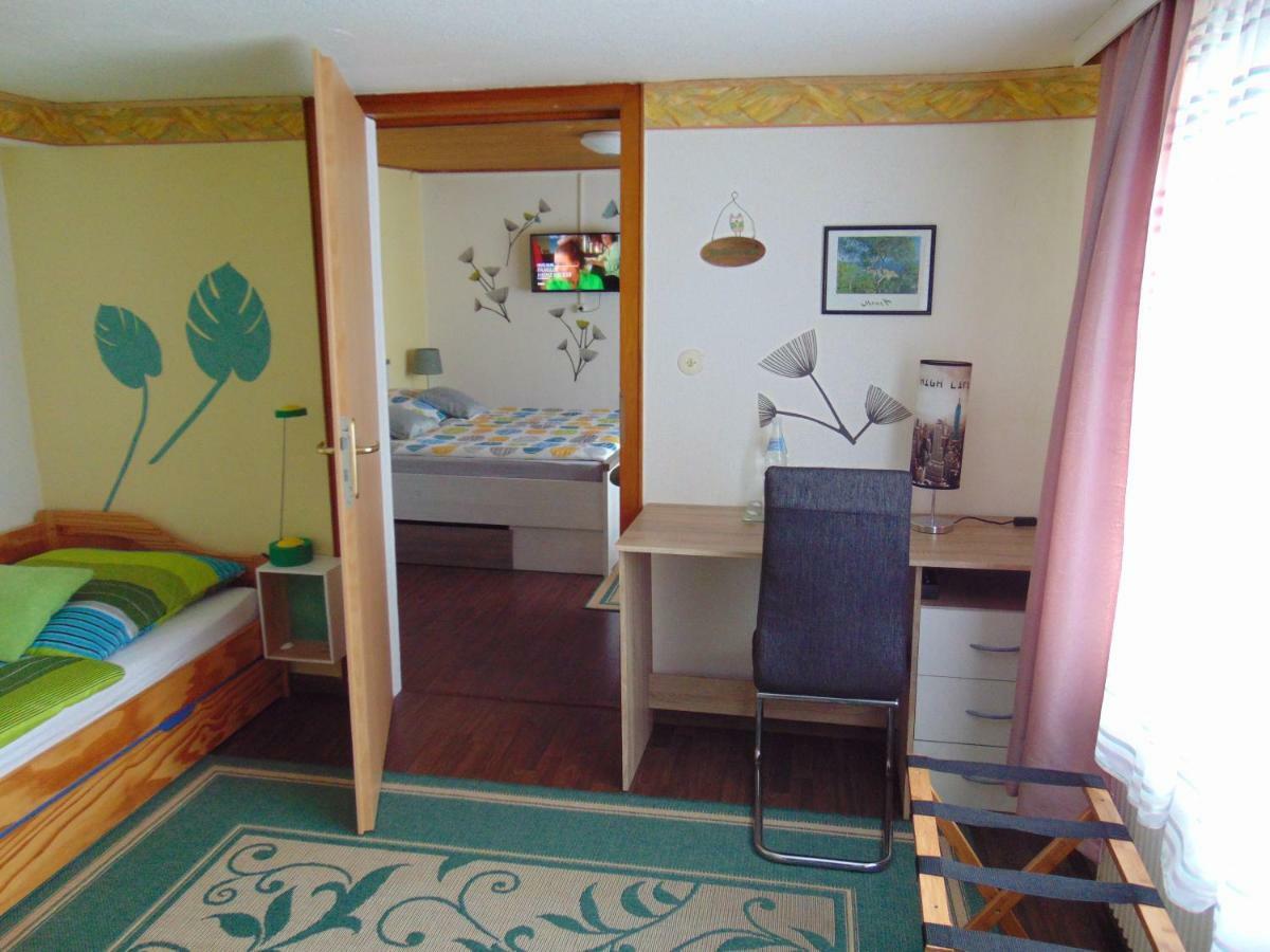 Hotel Garni "Adria" Windhagen Luaran gambar