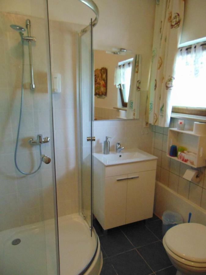 Hotel Garni "Adria" Windhagen Luaran gambar
