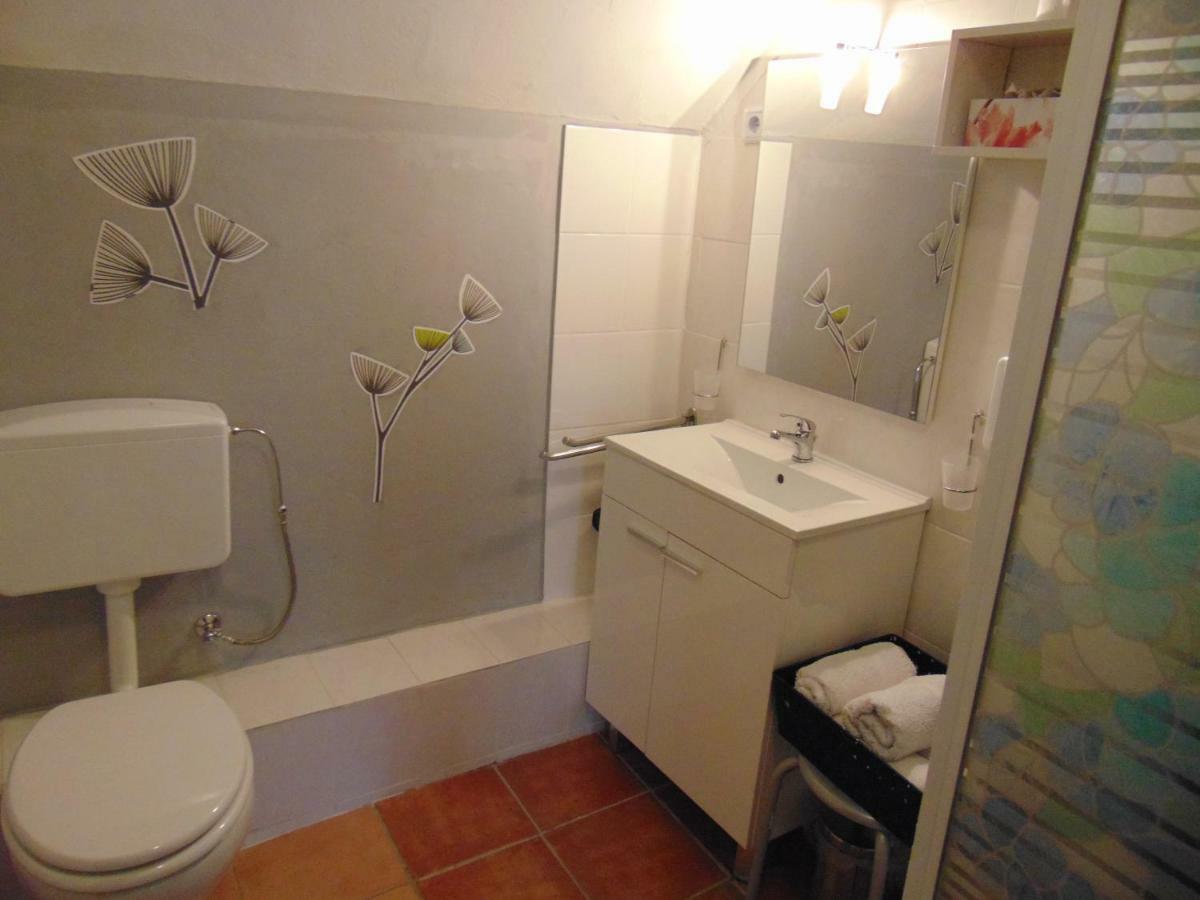 Hotel Garni "Adria" Windhagen Luaran gambar