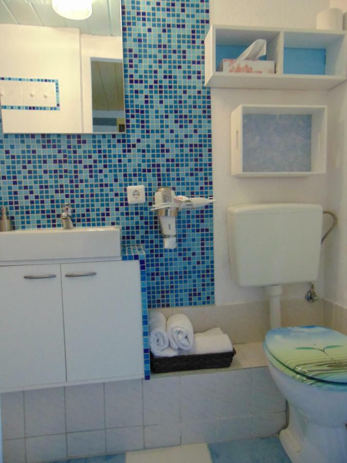 Hotel Garni "Adria" Windhagen Luaran gambar