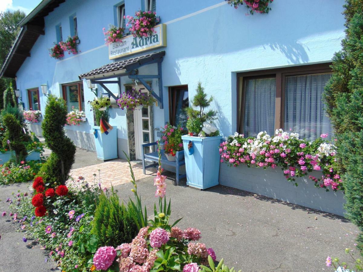 Hotel Garni "Adria" Windhagen Luaran gambar